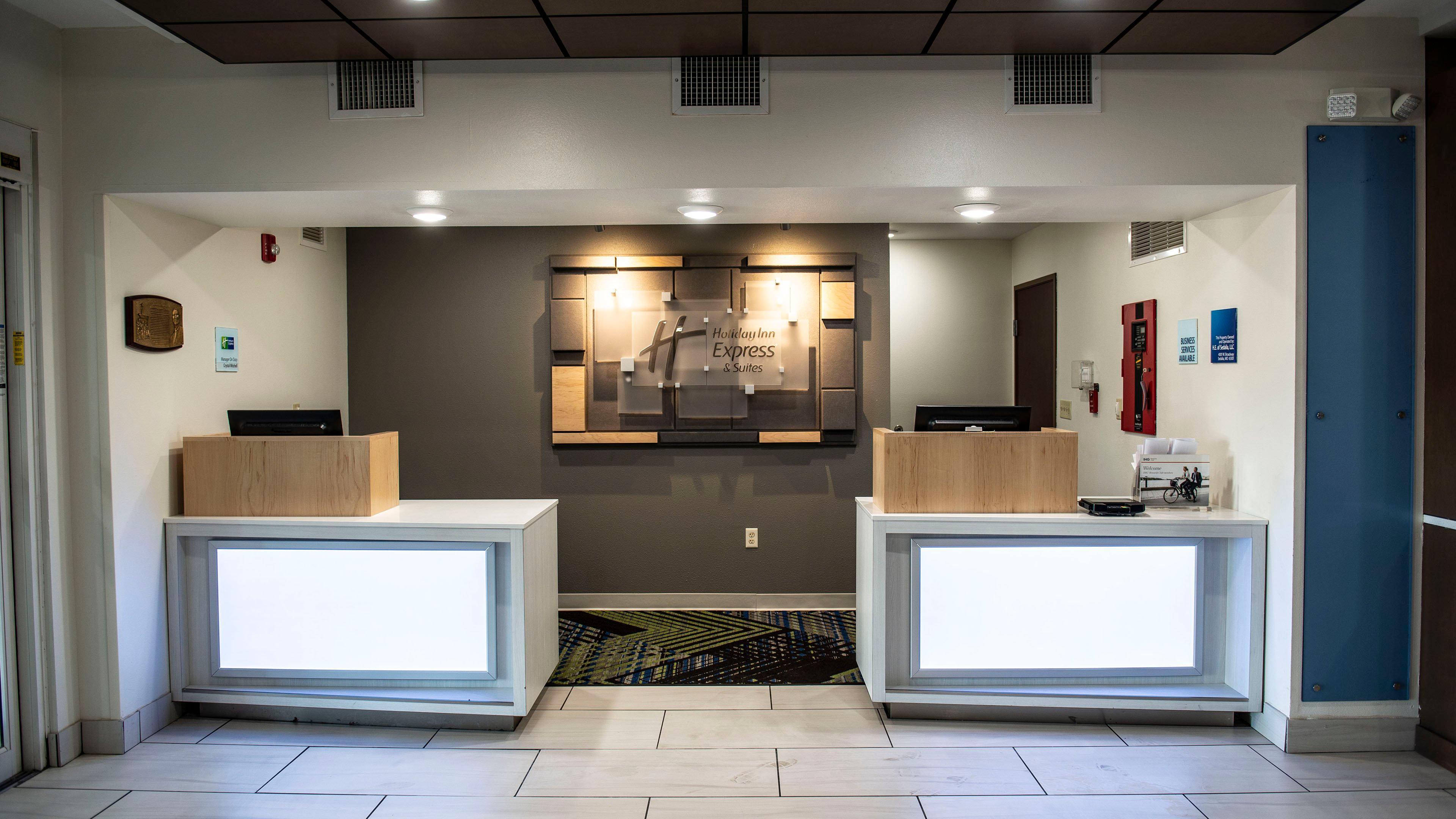 Holiday Inn Express Hotel&Suites Sedalia, an IHG Hotel Exterior foto