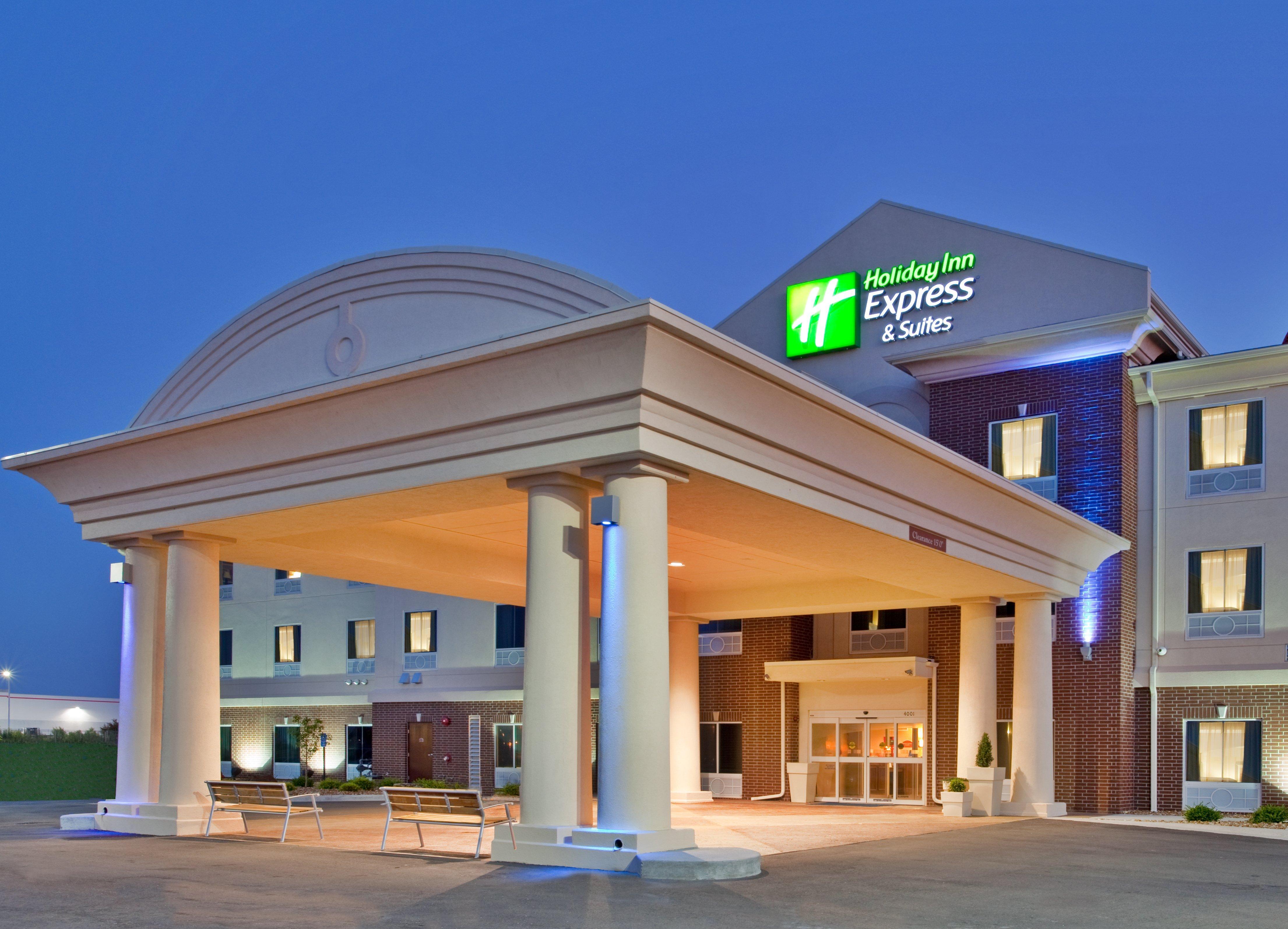 Holiday Inn Express Hotel&Suites Sedalia, an IHG Hotel Exterior foto